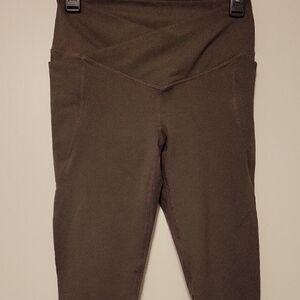 Fabletics: Oasis Crossover Leggings